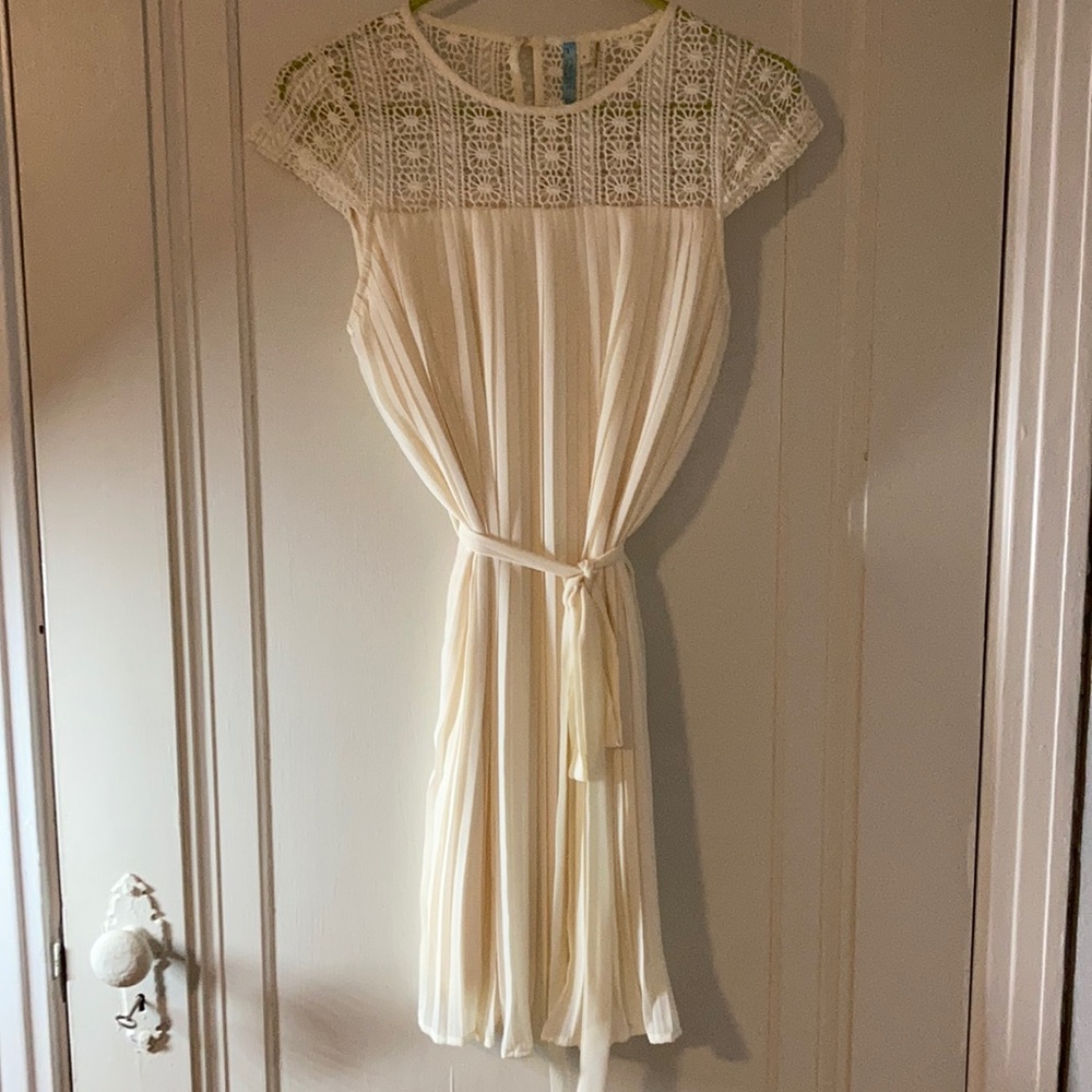 Off white dress from Francescas